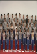 初二2班初赛视频 临沧市一中2009年首届校园合唱节